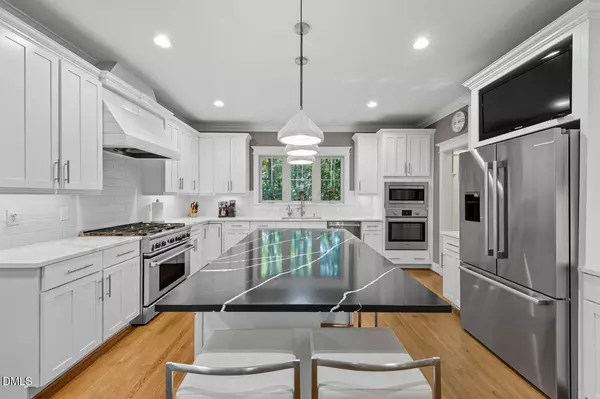 74006 Harvey, Chapel Hill, NC 27517