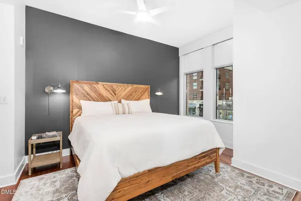 140 W Franklin Street #Unit 224, Chapel Hill, NC 27516