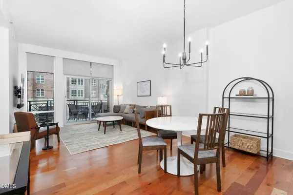 140 W Franklin Street #Unit 224, Chapel Hill, NC 27516