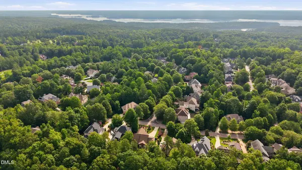 100 Golden Heather, Chapel Hill, NC 27517