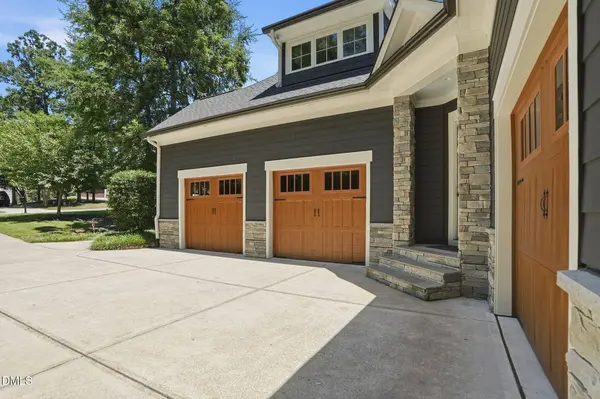 82 Davis Love DR, Chapel Hill, NC 27517