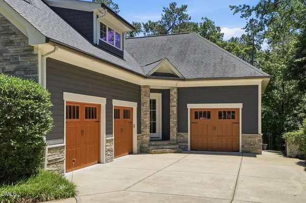 82 Davis Love DR, Chapel Hill, NC 27517