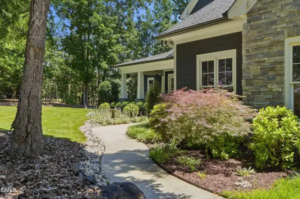 82 Davis Love DR, Chapel Hill, NC 27517