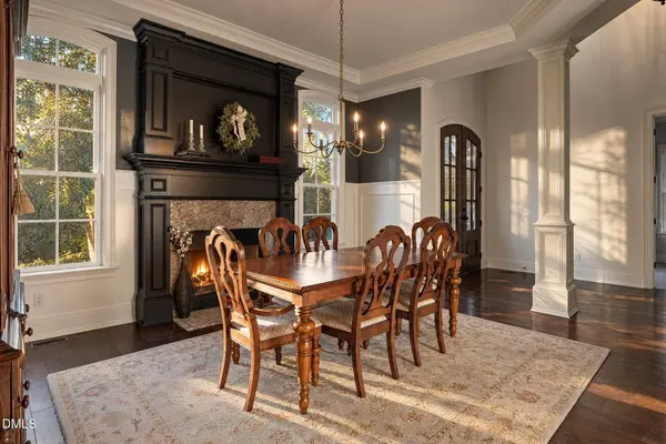 265 Broad Leaf CT, Chapel Hill, NC 27517