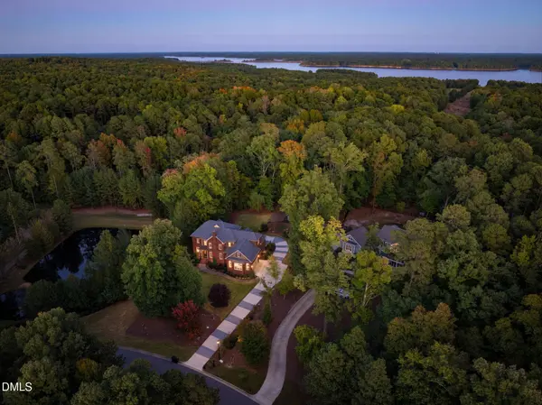 265 Broad Leaf CT, Chapel Hill, NC 27517