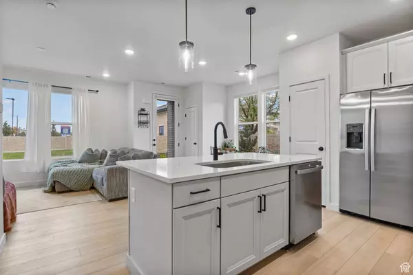 2897 S ARFONS #1, West Valley City, UT 84128