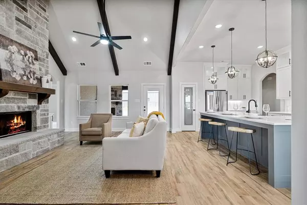 233 Marshall Circle, Whitewright, TX 75491