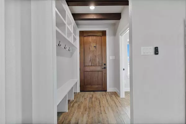 233 Marshall Circle, Whitewright, TX 75491