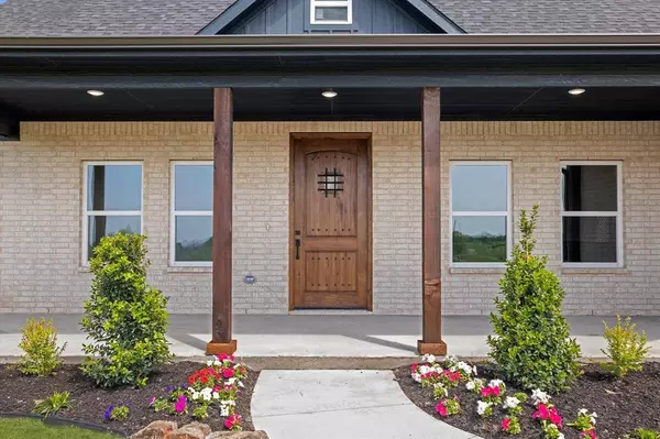 233 Marshall Circle, Whitewright, TX 75491