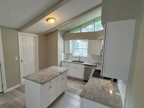 212 N 3rd Street, Celeste, TX 75423