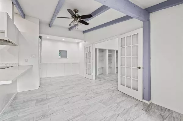 1905 Salem Street, Irving, TX 75061