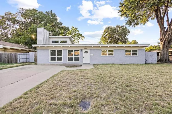 1905 Salem Street, Irving, TX 75061