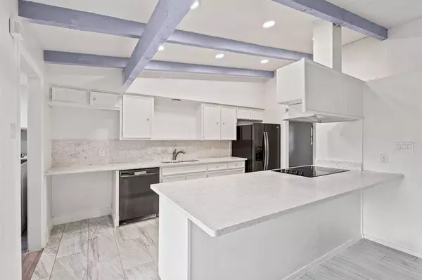 1905 Salem Street, Irving, TX 75061