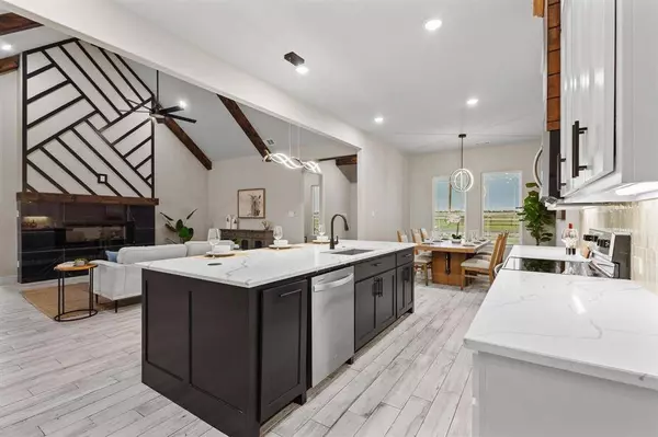 454 County Road 4833, Leonard, TX 75452