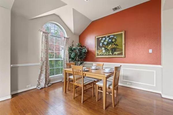 632 Delores Drive, Grand Prairie, TX 75052