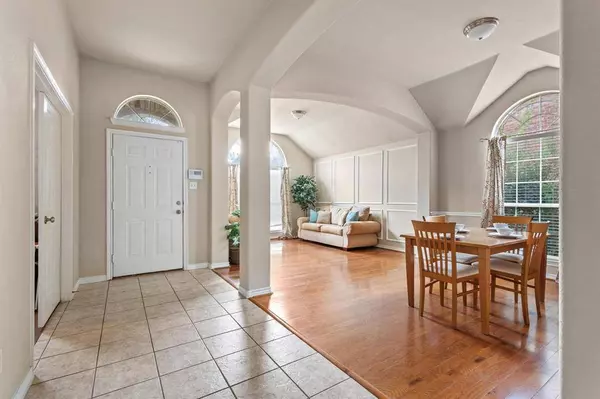 632 Delores Drive, Grand Prairie, TX 75052