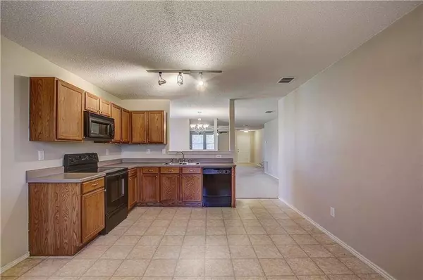 2637 Harbor Lights Drive, Little Elm, TX 75068