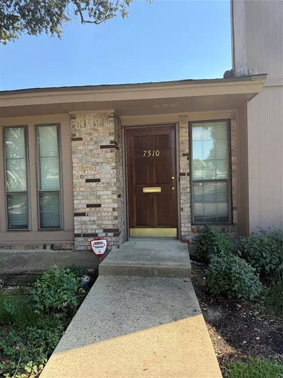 7510 Highmont Street #24, Dallas, TX 75230