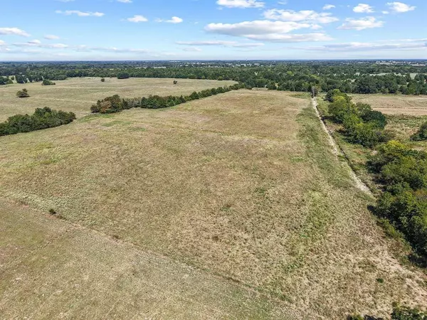 486 Private Road #4402, Commerce, TX 75428