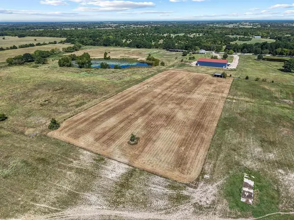 486 Private Road #4402, Commerce, TX 75428