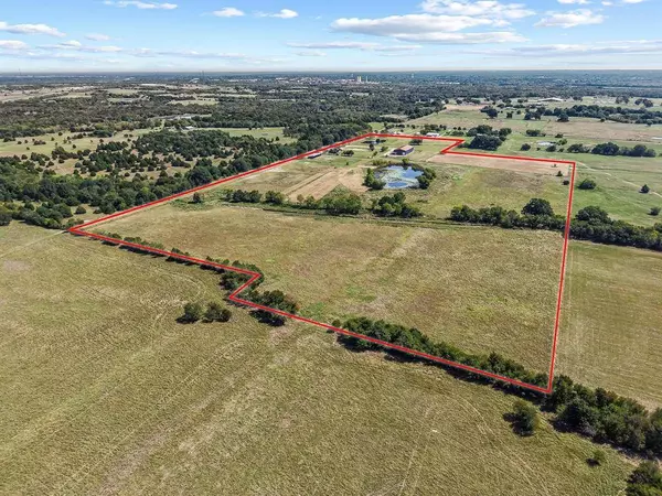 486 Private Road #4402, Commerce, TX 75428