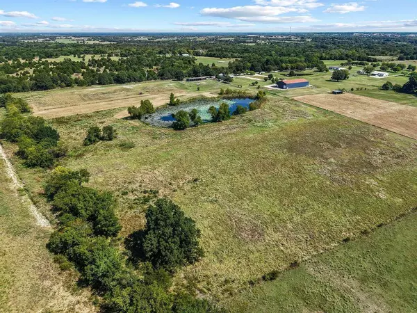 486 Private Road #4402, Commerce, TX 75428