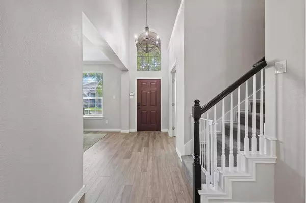 3905 Parkwood Drive, Corinth, TX 76208