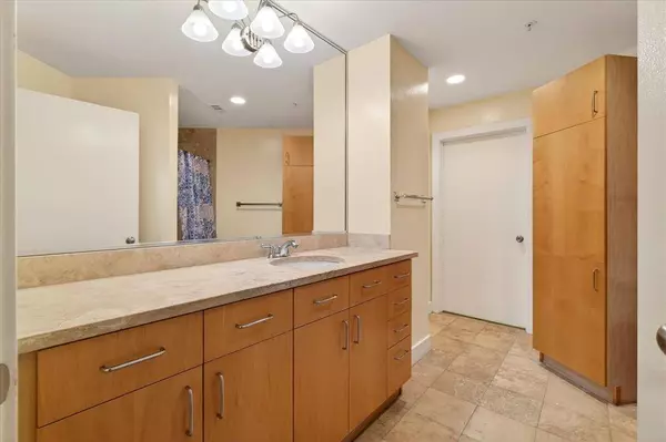 5055 Addison Circle #409, Addison, TX 75001