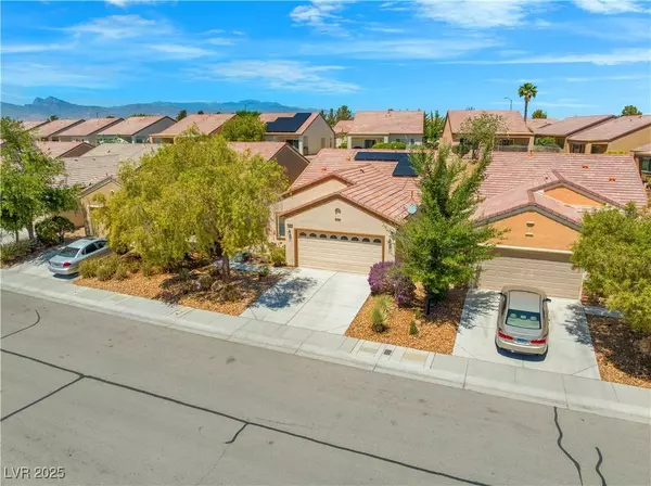 7669 Fieldfare DR, North Las Vegas, NV 89084