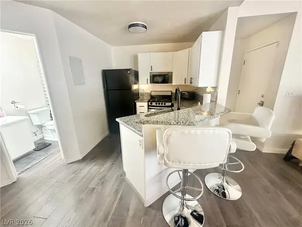 510 Elm DR #205, Las Vegas, NV 89169