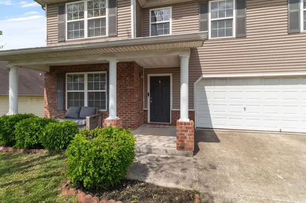 1313 Bundy Dr, Smyrna, TN 37167