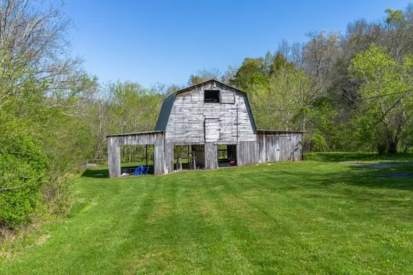 3035 Culleoka Hwy, Culleoka, TN 38451