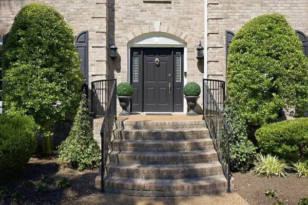 9023 Fallswood Ln, Brentwood, TN 37027