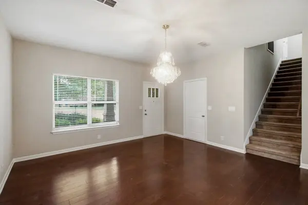 2204 Burnside Dr, Murfreesboro, TN 37128