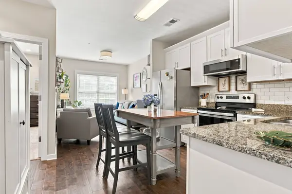 1319 W Main St #207, Franklin, TN 37064