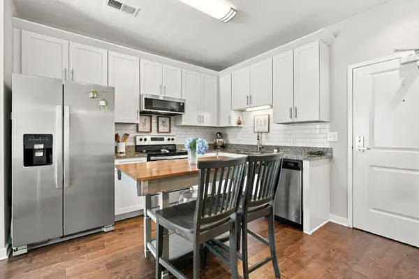 1319 W Main St #207, Franklin, TN 37064