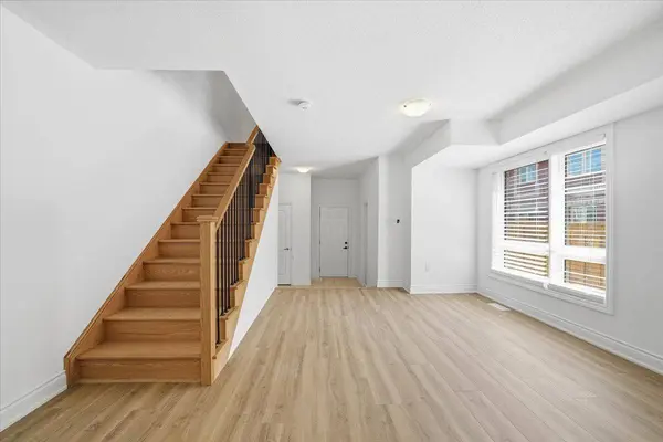 6175 Kingston RD, Toronto E10, ON M1C 1K8