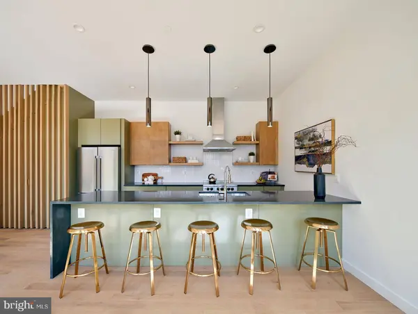 2 LOIS MAILOU JONES ALY NW, Washington, DC 20010