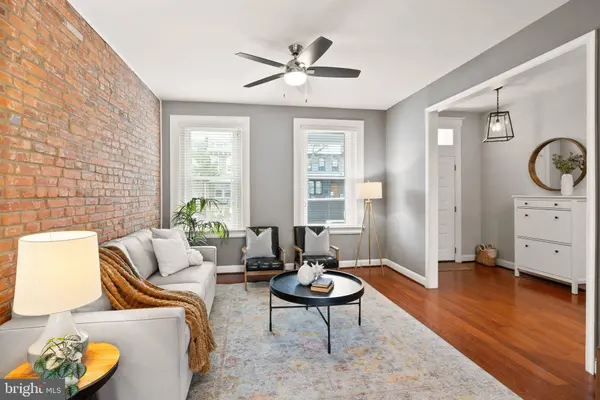 641 KENYON ST NW, Washington, DC 20010