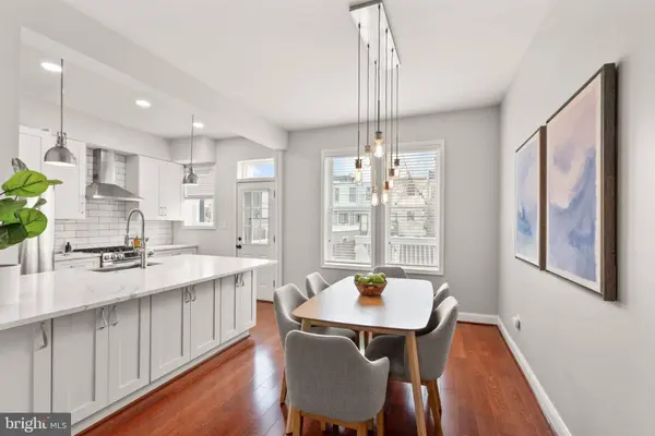 641 KENYON ST NW, Washington, DC 20010