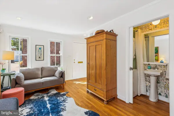 630 BROWNS CT SE, Washington, DC 20003