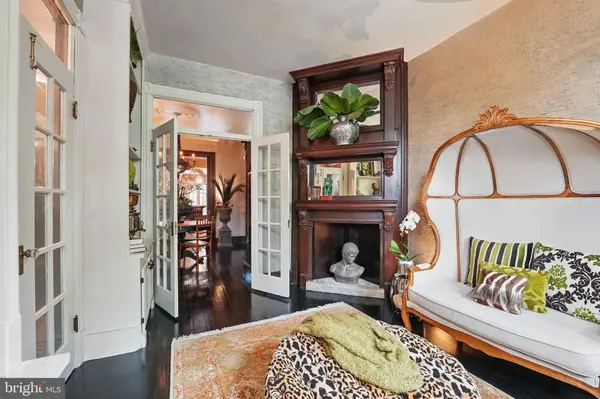 624 14TH ST NE, Washington, DC 20002