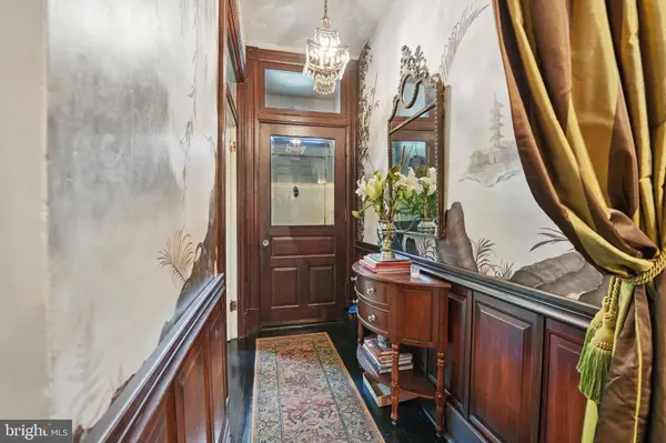 624 14TH ST NE, Washington, DC 20002