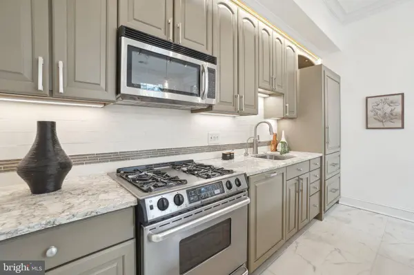 101 2ND ST NE #1, Washington, DC 20002