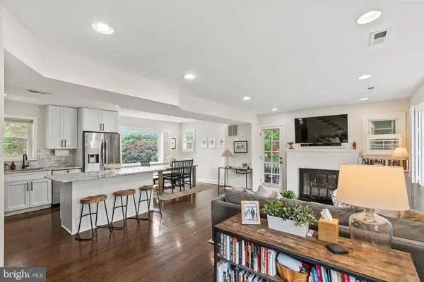 1323 WEBSTER ST NE, Washington, DC 20017