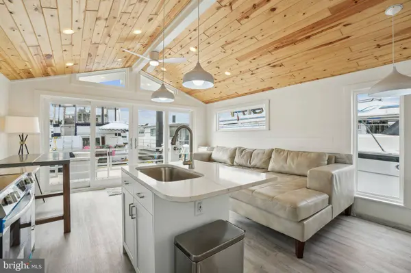 650 WHARF ST SW #Y-39, Washington, DC 20024