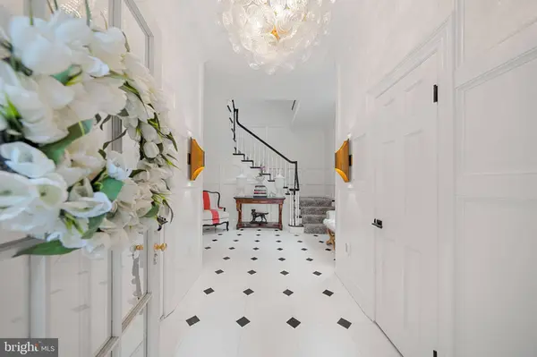 109 DUKE ST, Alexandria, VA 22314