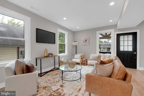 1427 JACKSON ST NE, Washington, DC 20017