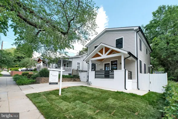 1427 JACKSON ST NE, Washington, DC 20017