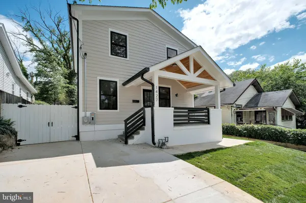 1427 JACKSON ST NE, Washington, DC 20017